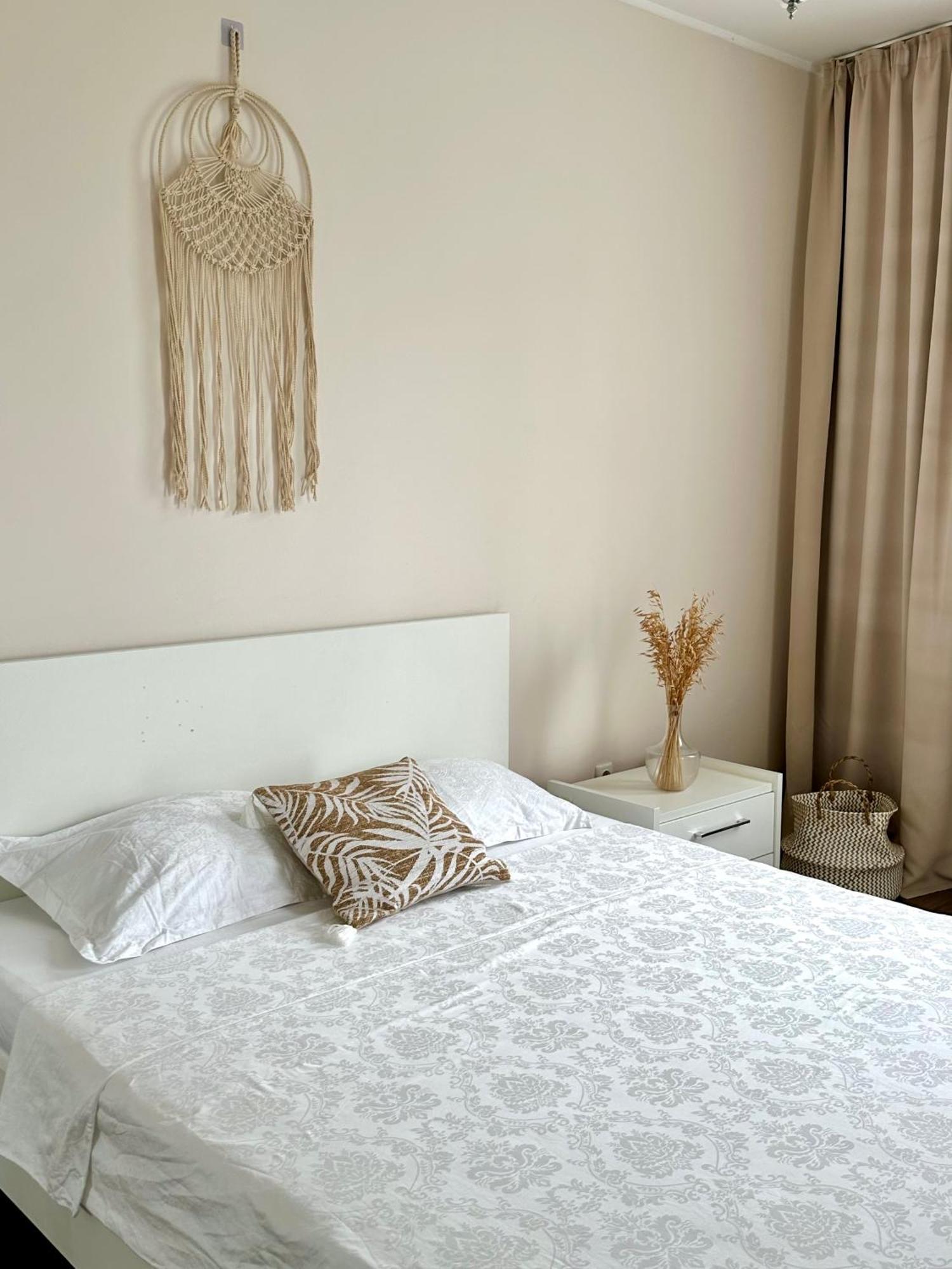 Appartamento Moonlight Charming Shelter - 3Br 180º Balcony View Gran Varadino Esterno foto